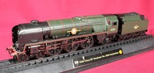 HORNBY R2466 MERCHANT NAVY 35011 GENERAL STEAM NAVIGATION BR LINED GREEN