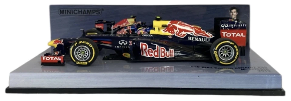 Minichamps 1/43 Red Bull Racing Renault Rb8 M. Webber 2012 410120002 Foto 2 de 4