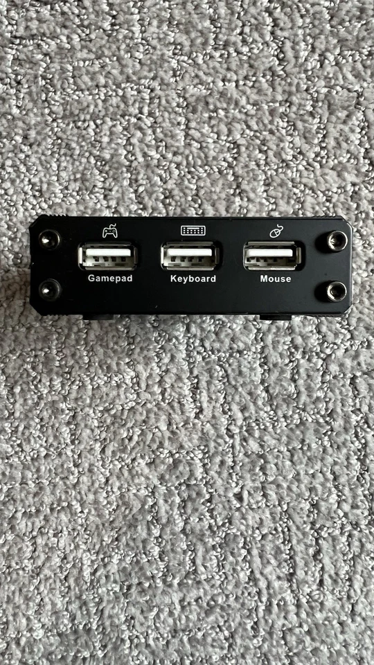 IOGEAR KeyMander GE1337P Keyboard & Mouse Adapter - Image 3 of 4