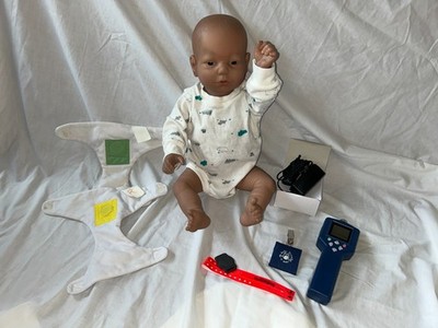 NICE RealCare 2 + Set Caucasian Boy White Baby +Programmer + Accessories WORKS