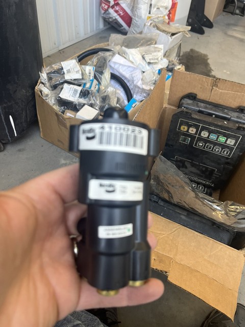 Bendix 410023 Not for Parking Valve * * for sale online | eBay