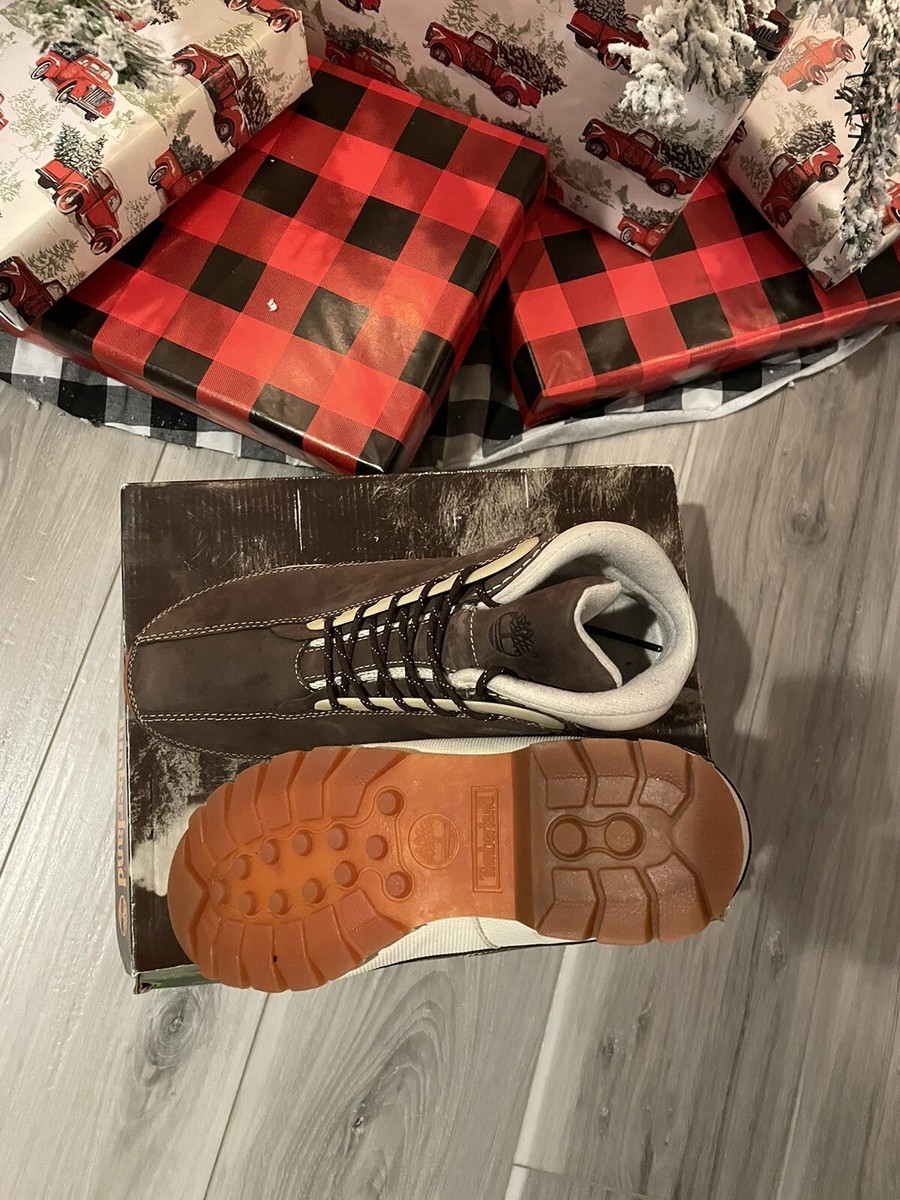 Vintage OG OLDSCHOOL Timberland Boots From The Early 2000s Vintage OG OLDSCHOOL Timberland Boots From The Early 2000s
