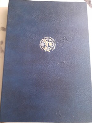 IMPACTO 100 Bird-Themed Stamp Collection With Album - Postmarked Philatelic Collectors Set