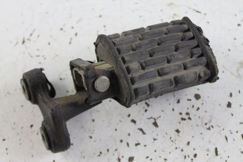 1981 YAMAHA XS 650 FOOT PEG AND BRACKET OEM XS650 81