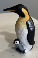 EMPEROR PENGUIN WITH BABY Animal Figurine Safari Ltd. toy Incredible Creatures