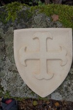 HF1388  A  PROMO BLASON CROIX CATHARE MEDIEVAL ARMOIRIE PIERRE RECONSTITUEE