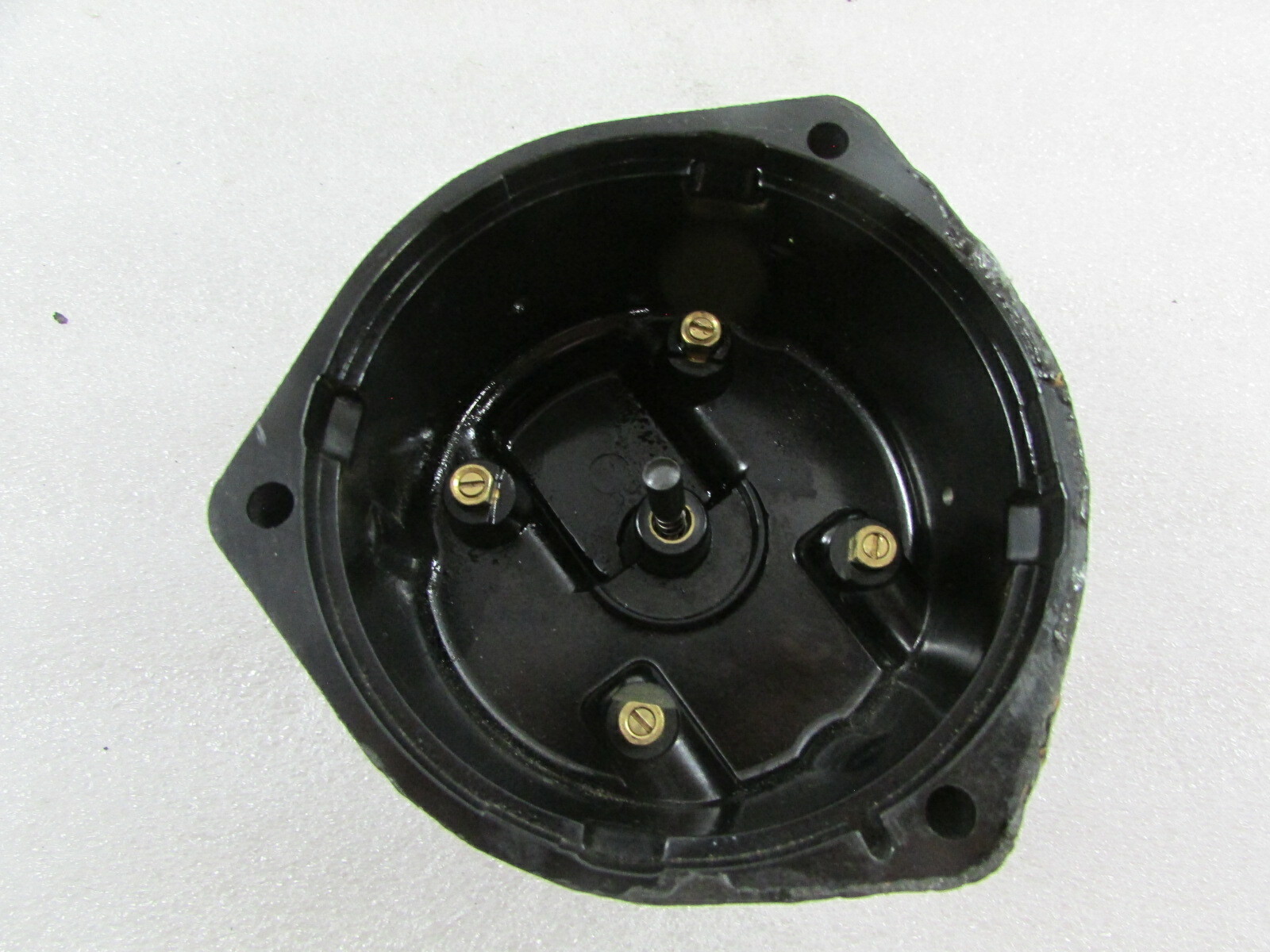 Ferrari 308, Distributor Cap, Used, P/N 95300044