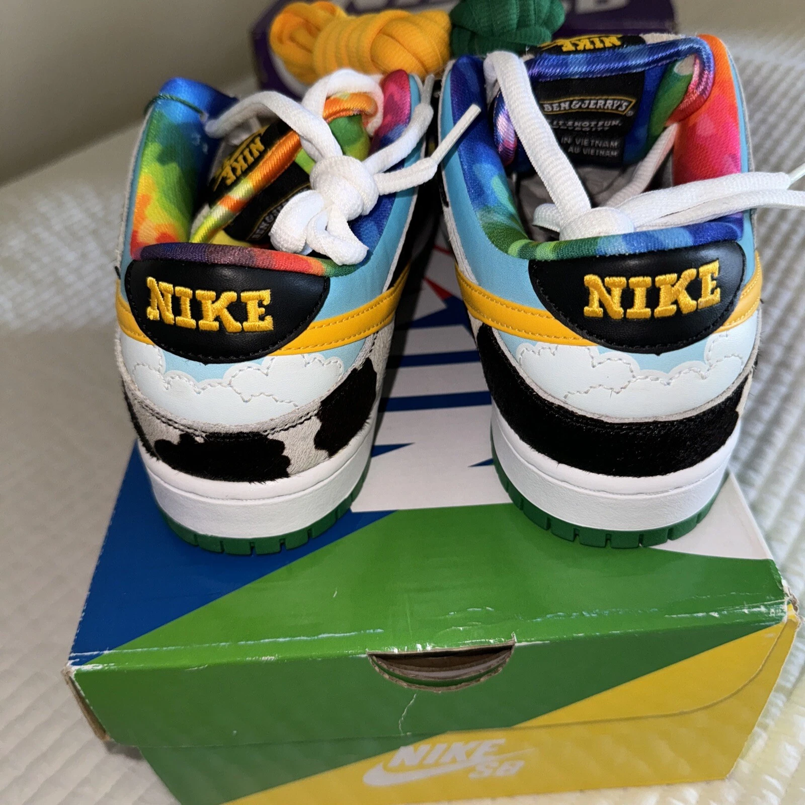 Nike sb ben and jerry friends and family hotsell