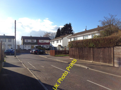 Foto 6x4 Shuttle Road, Barnes Cray Crayford \/TQ5174 c2016