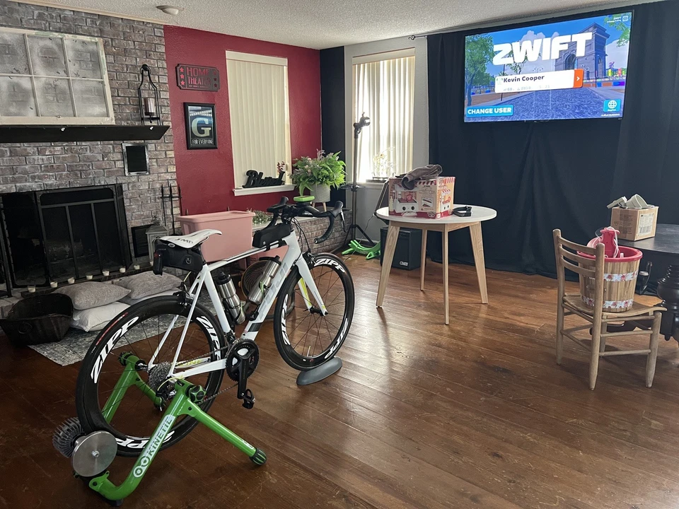 Тренажер для помещений Kinetic Road Machine - Изображение 3 из 3