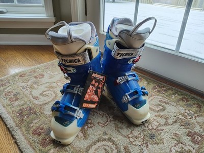 Technica Diablo ski boots size  Women 7-8, Men 6.5-7