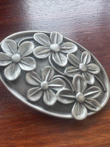 Vintage Brosche - Zinn - Formmetallbrosche - oval - Blumen florales Design - Bild 3 von 6