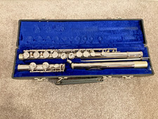 GEMEINHARDT ELKHART IND M2 Silver Flute WITH CASE