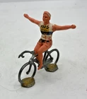 45954 SALZA / METAL / TOUR DE FRANCE / CYCLIST RAISING ARMS TEAM FORD 1/32
