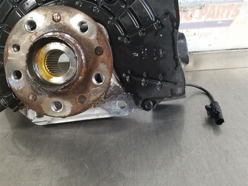 19 2019 MASERATI LEVANTE 3.0L AWD FRONT SPINDLE KNUCKLE DRIVER LEFT 06701023180