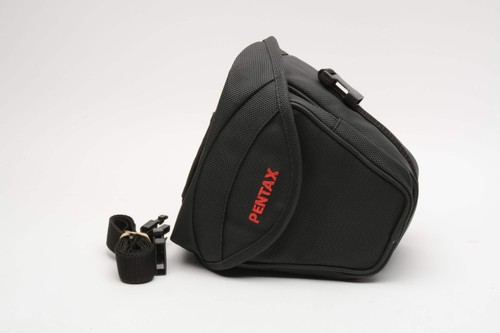Pentax padded holster shoulder bag case, Very clean, w/Insert