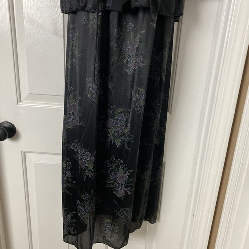 Vintage Vassarette Small Black Floral Nightgown and Topper Robe Peignoir Set - Picture 3 of 15