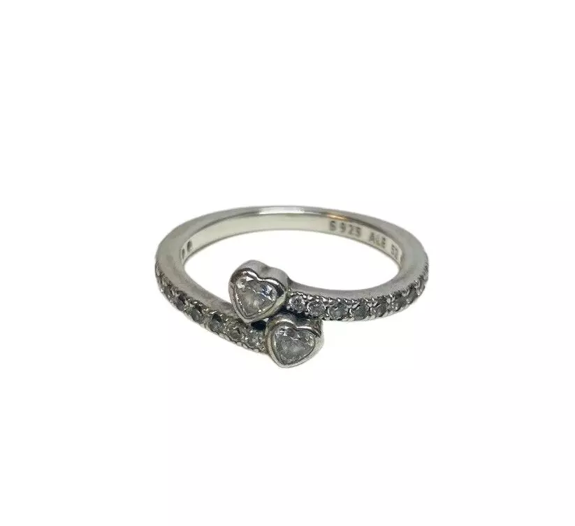 Two sparkling hearts pandora ring deals