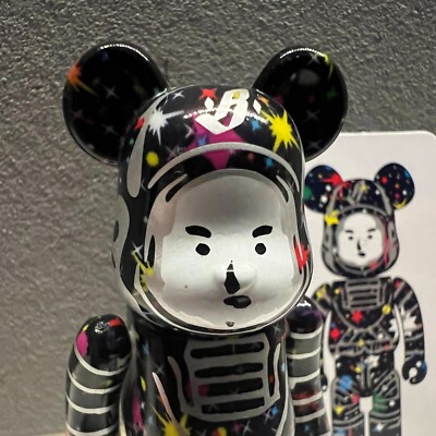 Bearbrick 100% Série 4 Artist Medicom Toy - Kaws (occasion)