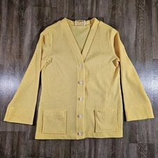 Center Stage Sue Ann Vintage Shirt Top Yellow Long Sleeve Womens