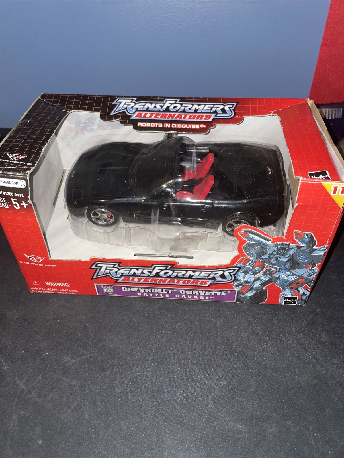 Transformers Alternators 1:24 Scale: RAVAGE from 2005  COMPLETE - Used/Opened