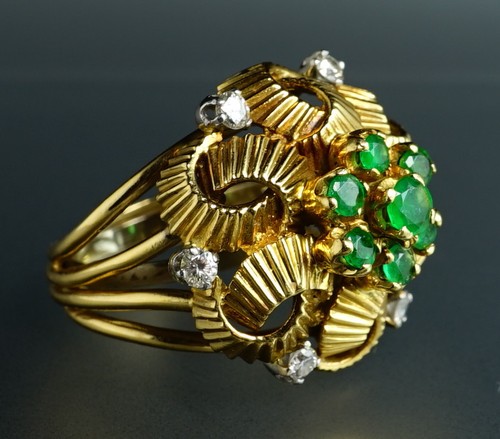 Diamond Emerald Love Knot Ring Estate Fine Jewelry Retro Pre-Owned 18K Gold - Picture 15 of 20