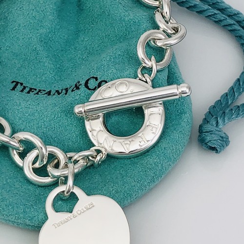 8.25" Tiffany & Co Heart Tag Toggle Blank Charm Bracelet in Sterling Silver - Picture 4 of 7