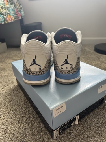 Jordan 3 UNC usato - Foto 4 di 6