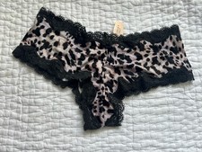 VICTORIA'S SECRET SILKY SATIN SMOOTH LACE RARE CHEEKY PANTIES ICE PINK LEOPARD M