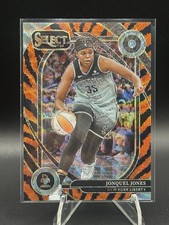 2025 Panini Select WNBA Jonquel Jones Tiger Stripe SSP Courtside Prizm Case Hit