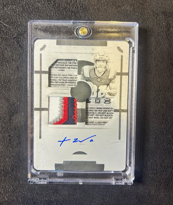 Panini National Treasures 2025 TreVeyon Henderson Patriots RC Auto Patch 1/1