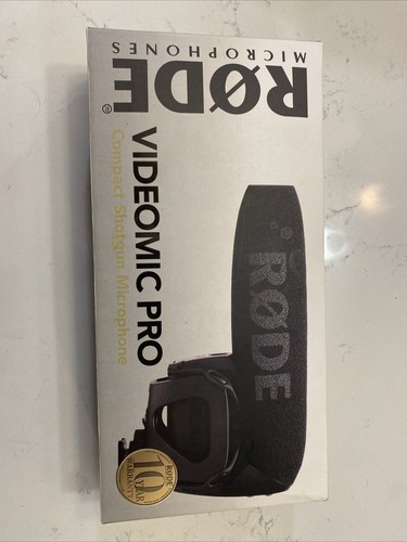 Rode VideoMic Pro Shotgun/On-Device Wired Standard Professional Microphone