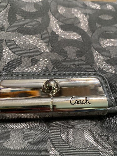 Coach Kristen Gunmetal Gray & Silver Chain Link Large Wristlet Clutch NWT 46367 - Picture 2 of 7