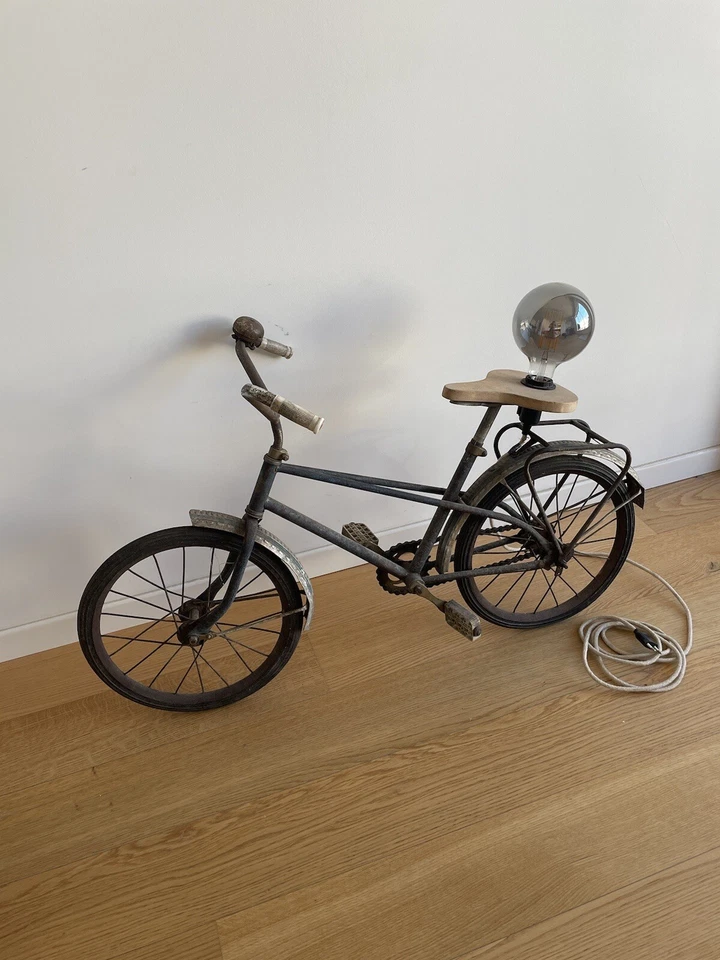 Vélo Ancien Enfant/jouet ancien vélo enfant vintage/old bike Transformé En Lampe - Photo 3/4