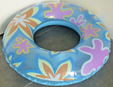 Duży niebieski przezroczysty pierścionek pływacki "Kwiaty" firmy Bestway, gł. = 76cm / 30" płaski