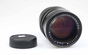 Lot 28 - A Leitz Canada Summicron f/2 90mm Lens