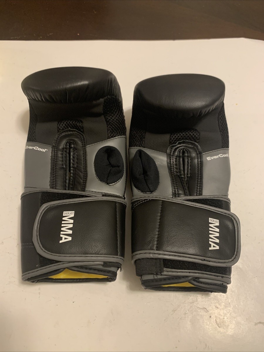 Everlast Protex 2 Black 16 Oz. Boxing Training Gloves - Size S/M