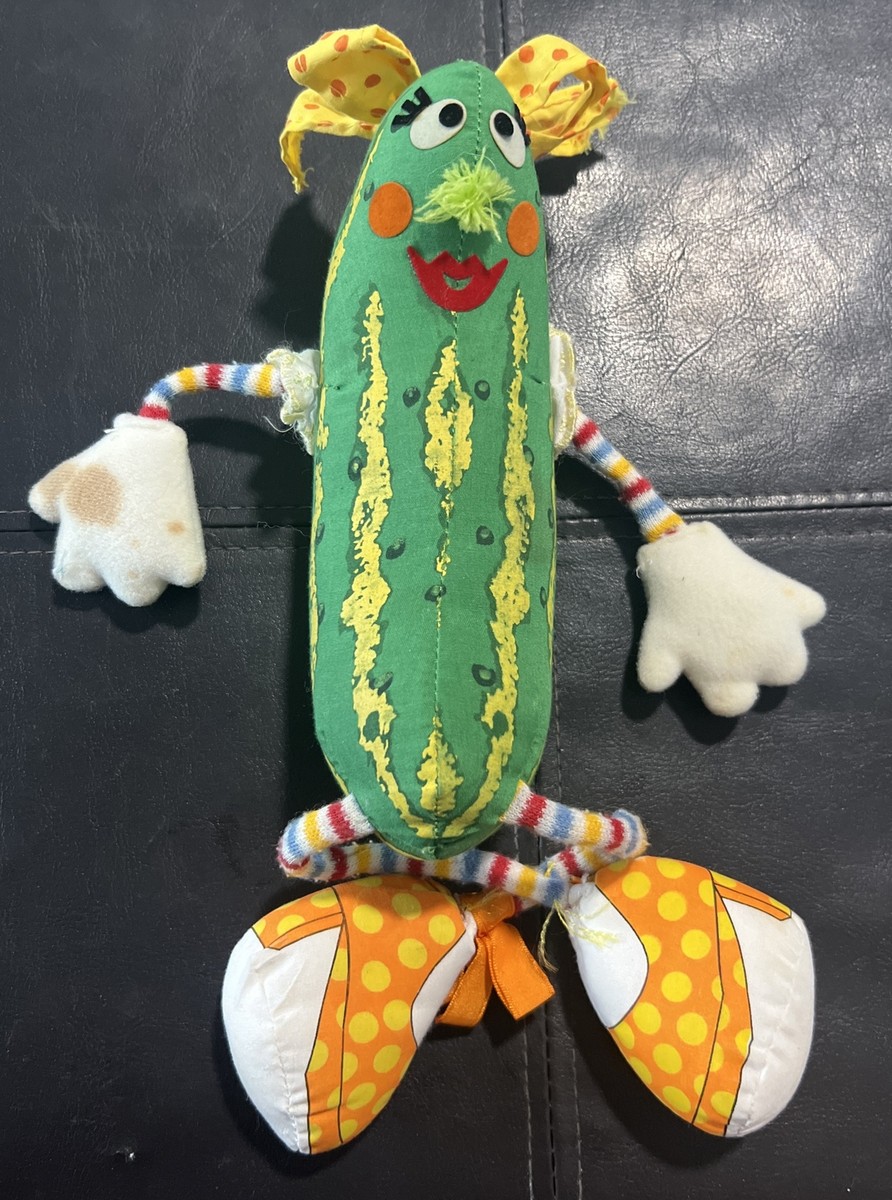 Vintage 1983 Amtoy Mrs Fickle Super Pickle American Greetings Toy