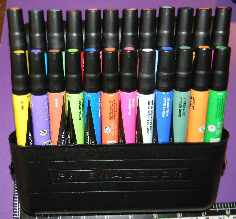 PRISMACOLOR 24 PREMIER MARKERS CHISEL AND FINE DOUBLE ENDED HARD CASE # 456 crea
