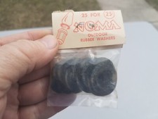 Vintage c. 1950s Noma NOS Outdoor Christmas Lights Rubber Washers 25 in Package