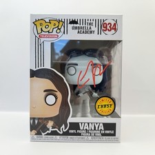 Elliot Page Signed Vanya Chase 934 Funko Pop Umbrella Academy Autograph ACGcert
