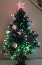 ENCHANTED FOREST Tabletop 32" FIBER OPTIC FROSTED ORNAMENT TREE Christmas