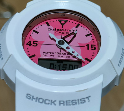 レアモデル！Disney SEA G-SHOCK mini GMN-50 s-l400.jpg