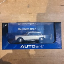 AUTOart Mercedes-Benz 600 1/43 Scale el Car
