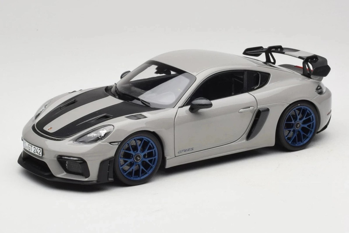 1/18 Porsche 718 GT4 RS Weissach Package Chalk Gray Model Car by