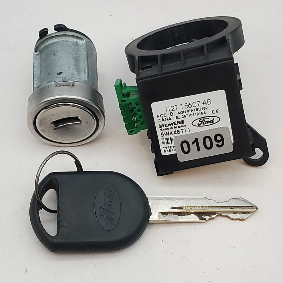 1L2T-15607-AB OEM FORD Anti-Theft Transceiver Ignition Immobilizer Key Cylinder - Image 2 of 4