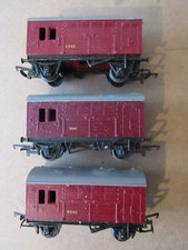 3  x   Tri-ang  R.123   Horsebox  Wagons    OO Gauge