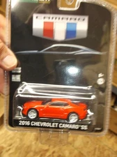 Greenlight 1/64 2016 chevrolet camaro ss red NIB