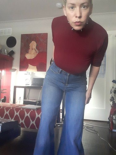 Adorable Blank Paige jeans Bell bottom 