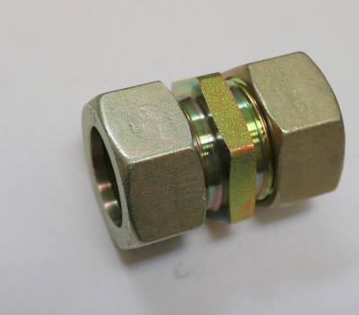 Ermeto 5 Piece Straight Socket G 28-PL Steel A3C Connector 1/2''
